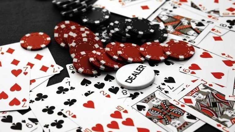 Slot-style gaming scene showing entertainment variety on bd 333